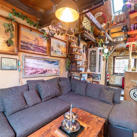 Comfortable Apartment In Wismar Mecklenburg With Fireplace Exterior foto